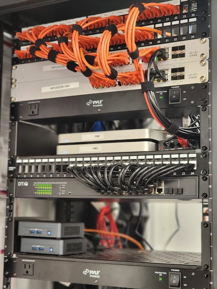 Cisco switch and DTiQ rack install